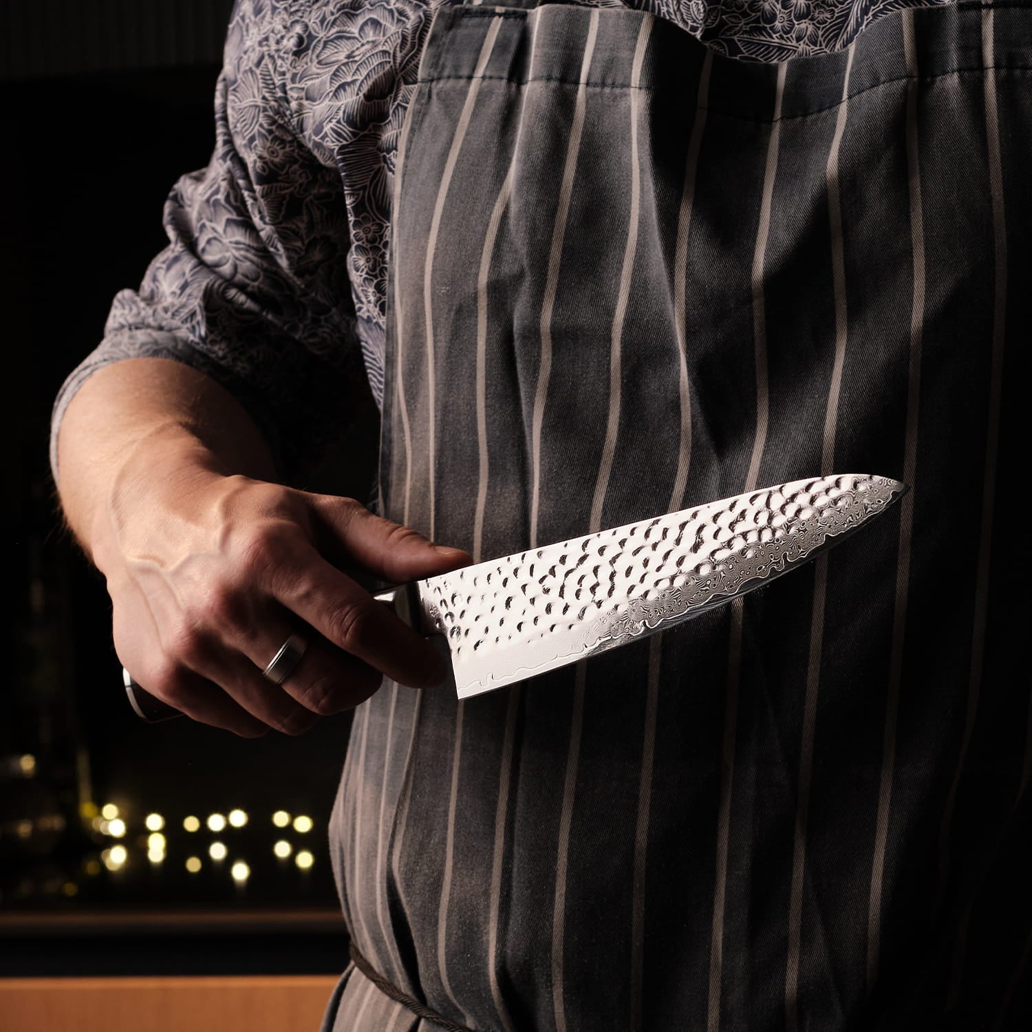 Couteau de chef Raijin en acier Damas 8,5″
